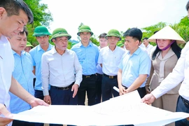 Bí thư Tỉnh ủy Lê Đức Thái: Xây dựng lộ trình và thời hạn xử lý cụ thể đối với từng dự án&nbsp;tồn đọng, kéo dài&nbsp;