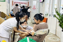 Chủ động tiêm chủng tạo “lá chắn” miễn dịch cộng đồng