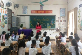 Bảo đảm quyền được đến trường của học sinh&nbsp;trên địa bàn phường Hạc Thành