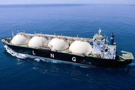 Tàu LNG đầu tiên qua Eo biển Hormuz sau thỏa thuận Mỹ-Iran