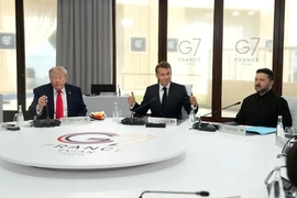 Ông Zelensky có cuộc điện đàm quan trọng với lãnh đạo Mỹ, Pháp sau G7