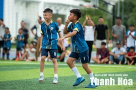 Mãn nhãn những cơn mưa bàn thắng trong ngày khai màn lứa tuổi U10