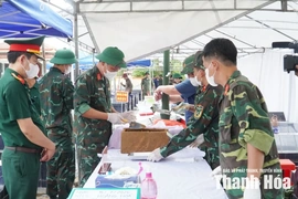 Lấy và bàn giao mẫu hài cốt liệt sĩ tại Nghĩa trang Liệt sĩ Hoằng Hóa