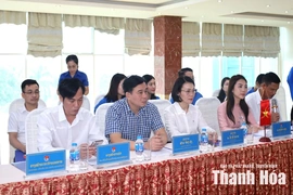 Trao đổi kinh nghiệm, tăng cường công tác công tác đoàn và phong trào thanh thiếu nhi giữa Thanh Hóa - Hủa Phăn