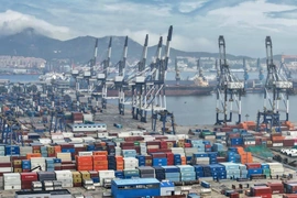Trung Quốc tăng trưởng kinh tế quý II thấp nhất kể từ năm 2022