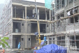 Cuộc chạy đua với thời gian&nbsp;ở những ngôi trường vùng biên