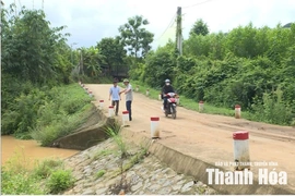 Giảm nỗi lo chia cắt mùa lũ