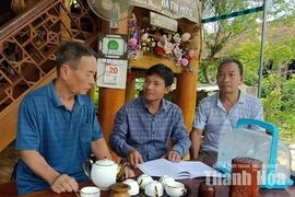 Bí thư chi bộ vận động người dân&nbsp;làm du lịch cộng đồng