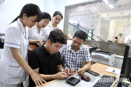 Mô hình liên thông 3 thủ tục hành chính thuận lợi&nbsp;cho người dân, thúc đẩy chuyển đổi số y tế