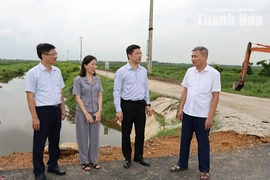Chủ động tháo gỡ “điểm nghẽn”, tạo động lực để xã Tân Tiến&nbsp;phát triển