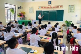 Danh mục và mức thu dịch vụ hỗ trợ hoạt động của cơ sở giáo dục công lập