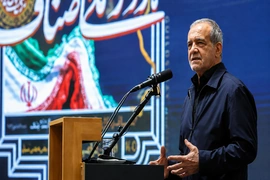 Tổng thống Iran tuyên bố thời điểm thuận lợi để đạt thỏa thuận với Mỹ