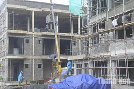 Cuộc chạy đua với thời gian ở những ngôi trường vùng biên