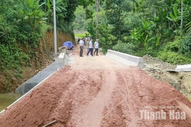 Những nhịp cầu nối bản làng