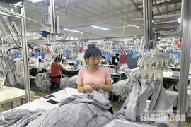 “Ly nông” nhưng không “ly hương”