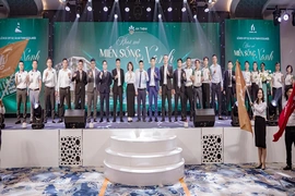 Hơn 500 chuyên viên kinh doanh hội tụ tại sự kiện “Kick-off” An Thịnh Ecolakes