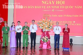 Phó Bí thư Tỉnh ủy Trịnh Tuấn Sinh dự Ngày hội “Toàn dân bảo vệ an ninh Tổ quốc” tại xã Thọ Xuân
