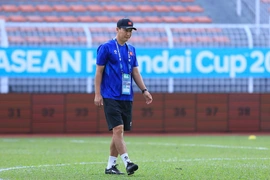 Đội tuyển Việt Nam đón tin vui lực lượng trước thềm trận bán kết lượt đi; Rộ tin đồn cựu cầu thủ MU chuẩn bị gia nhập CLB Công an TP.HCM