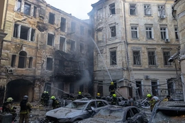 Nga bác khả năng “đóng băng” xung đột Ukraine, Kiev cảnh báo sẽ đáp trả các cuộc tập kích