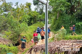 Di dời khẩn nhiều hộ dân xã Yên Khương trước nguy cơ sạt lở đất