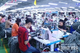 Cải cách thủ tục hành chính tạo điều kiện&nbsp;cho doanh nghiệp phát triển
