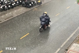 Cảnh báo mưa cường độ lớn ở đồng bằng Bắc Bộ, Lạng Sơn và Thanh Hóa đến Huế