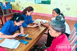 Chuyển đổi số tạo động lực phát triển ở Cẩm Tú