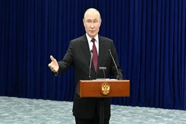 Ông Putin: Quân bài đáp trả Anh là “bí mật quân sự”