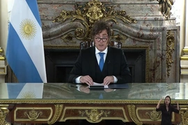 Argentina tăng ngân sách quốc phòng, siết sức ép trong tranh chấp Falklands