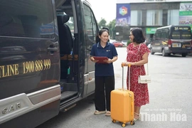 Những chuyến xe sẻ chia trên hành trình chữa bệnh