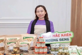 Người đánh thức sản vật núi rừng
