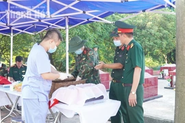 Lấy 120 mẫu hài cốt liệt sĩ tại Nghĩa trang Liệt sĩ Nga Sơn