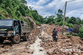 Mòn mỏi&nbsp;Nà Ón - Cò Cài
