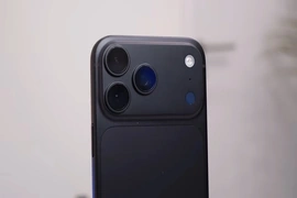Đập hộp iPhone 18 Pro màu đen: Sau nhiều năm, màu cổ điển vẫn không ngừng hot