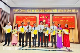 Đảng ủy xã Mường Lát công bố các quyết định về tổ chức đảng và công tác cán bộ