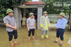 Trưởng Ban Quản lý KKT Nghi Sơn và các KCN kiểm tra công tác ứng phó với mưa lũ