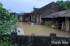 Xã Thạch Bình còn 194 hộ bị chia cắt do mưa lũ