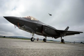 Đức tiếp nhận tiêm kích F-35 đầu tiên từ Mỹ