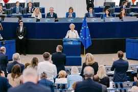EU đề xuất “thành viên liên kết” cho Canada