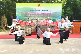 Giữ gìn bản sắc,&nbsp;xây dựng nếp sống văn minh