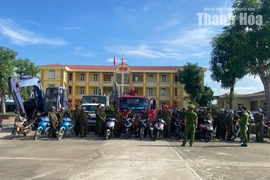 Xã Quảng Chính ra quân tổng vệ sinh môi trường, khơi thông dòng chảy