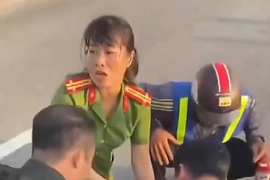 Nữ cảnh sát kể lại khoảnh khắc cứu bé trai 4 tuổi gặp nạn trên đường