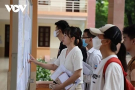 Sẽ công khai trường lạm thu trong 3 ngày và xem xét trách nhiệm hiệu trưởng