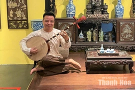 Người bền bỉ gìn giữ nghệ thuật chầu văn
