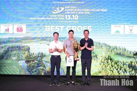 Giải Golf Doanh nhân Thanh Hóa mở rộng quyên góp 600 triệu đồng cho quỹ từ thiện