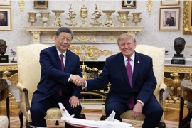 Mỹ không có đề xuất và kế hoạch bán vũ khí cho Trung Quốc