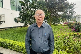 Tip tục xây dựng, chỉnh đốn Đảng và hệ thống chính trị trong sạch, vững mạnh toàn diện