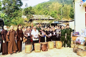 Nhiều hoạt động ý nghĩa, thiết thực kỷ niệm 49 năm ngày Giải phóng miền Nam (30/4) và 70 năm Chiến thắng Điện Biên Phủ