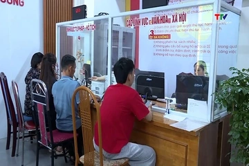 Phấn đấu đến năm 2030, khoảng 5-10% cán bộ cấp xã có trình độ đại học về khoa học và công nghệ