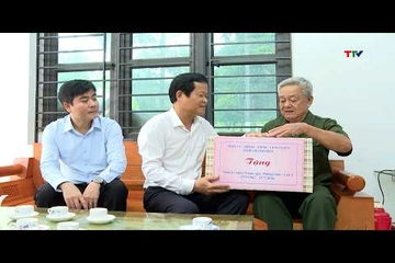 Phó Chủ tịch HĐND tỉnh Nguyễn Quang Hải thăm, tặng quà tri ân các gia đình chính sách